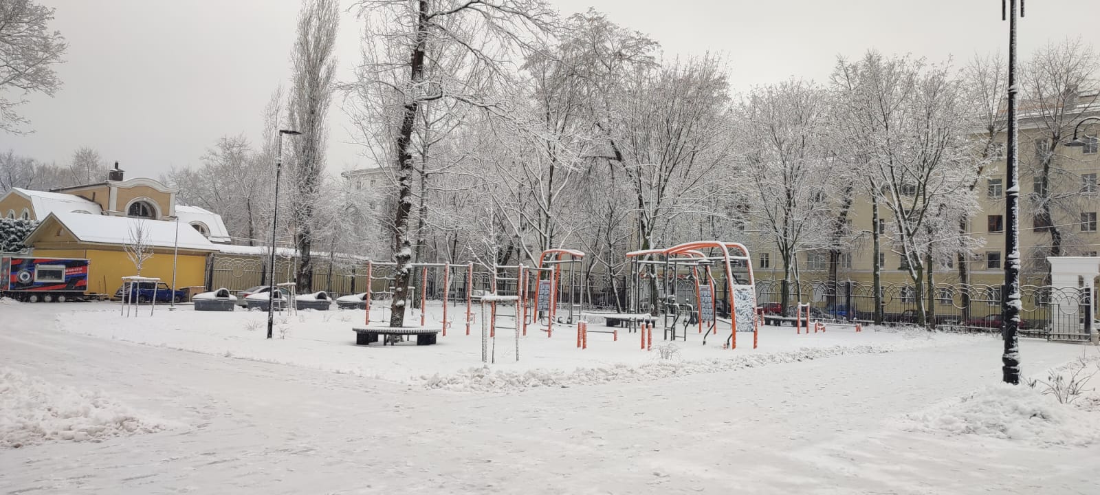 реализация проекта благоустройства парка спортивная площадка
